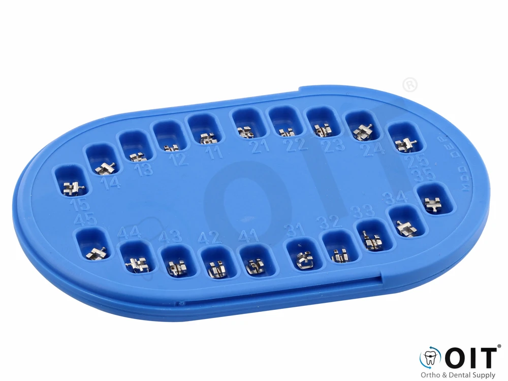 Leone Extremo Patientkit Roth .018 1 patientkit, met hooks, nikkelvrij
